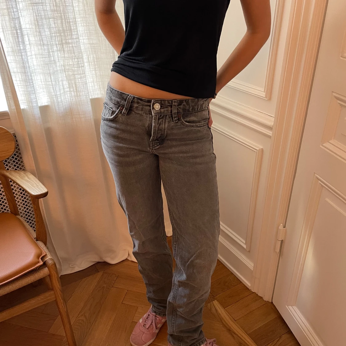 Grå raka populära jeans från zara