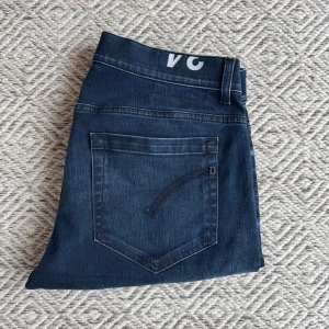 Dondup George jeans  - Dondup jeans - Modell: George- Storlek: 34 - skick: 9,5/10