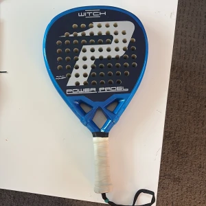 Power padel witch racket - Grymt racket i bra skick! Nypris 3100kr