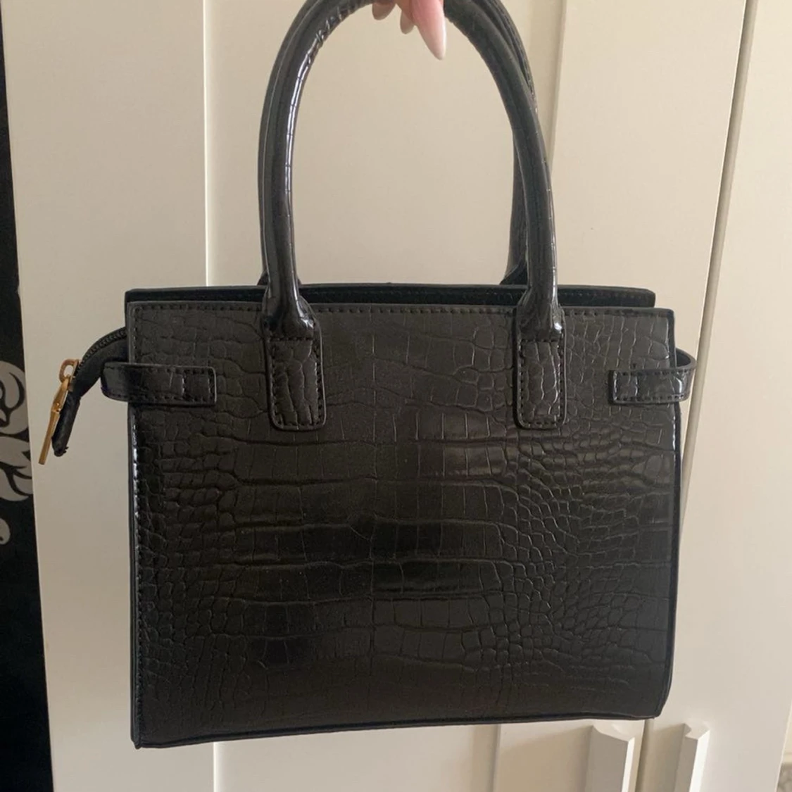 Handväska från Hina tricot  - 1