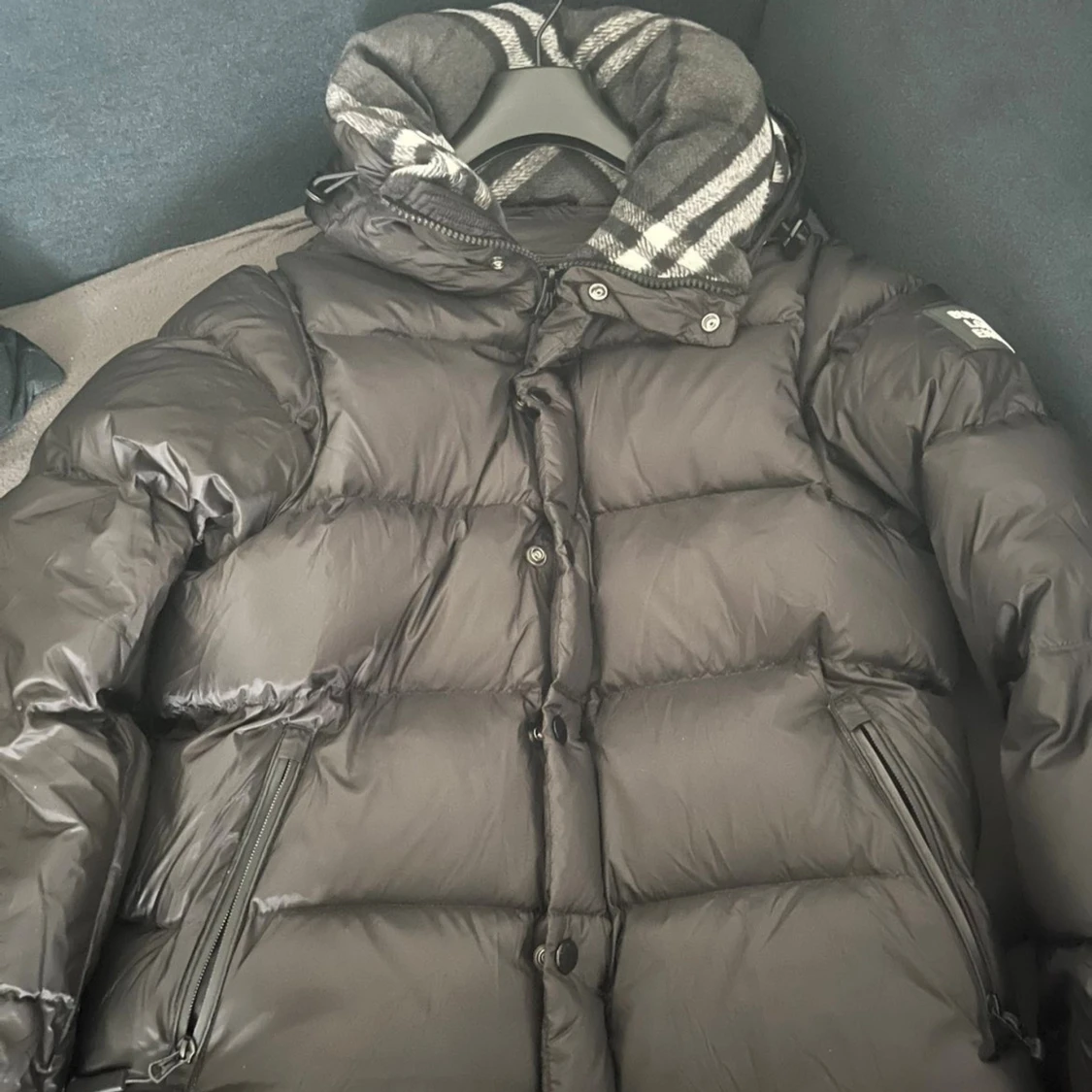 Svart dunjacka från Burberry M - 3