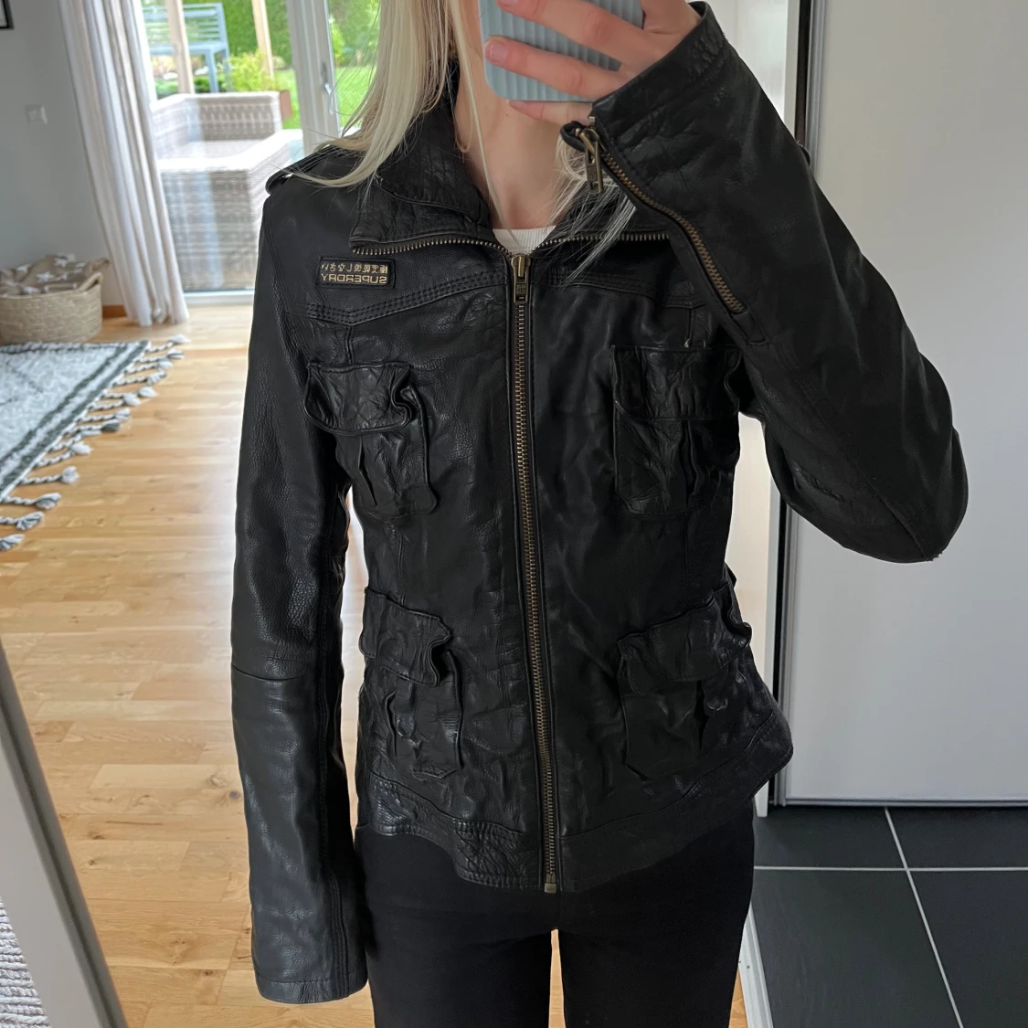 Svart skinnjacka från Superdry - 1