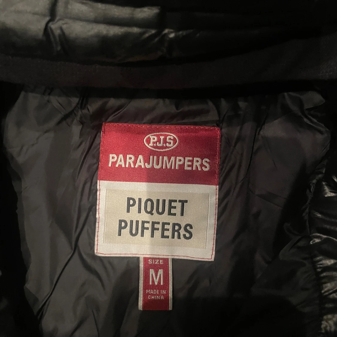 Svart pufferjacka från Parajumpers - 3