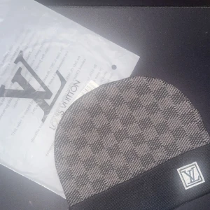 L V Mössa - Helt ny, oanvänd. Möts även upp i Göteborg 