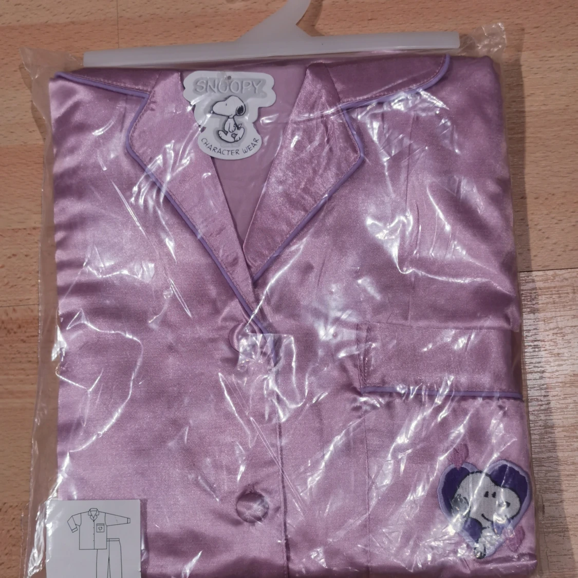 Snoopy satin pyjamas  - 1