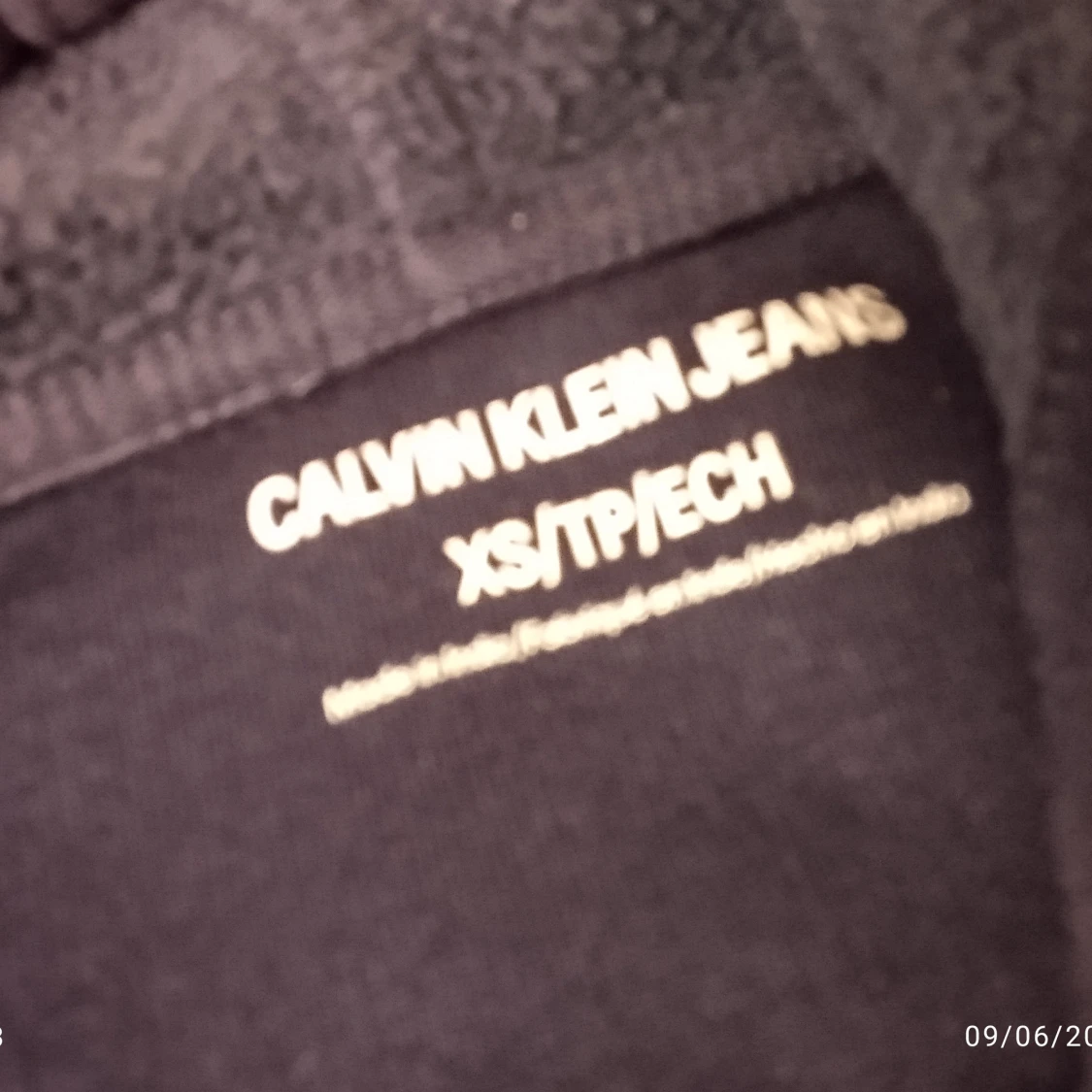 Blå hoodie från Calvin Klein Jeans - 1