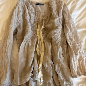 Odd Molly blus - Skit snygg beige Odd Molly blus. 