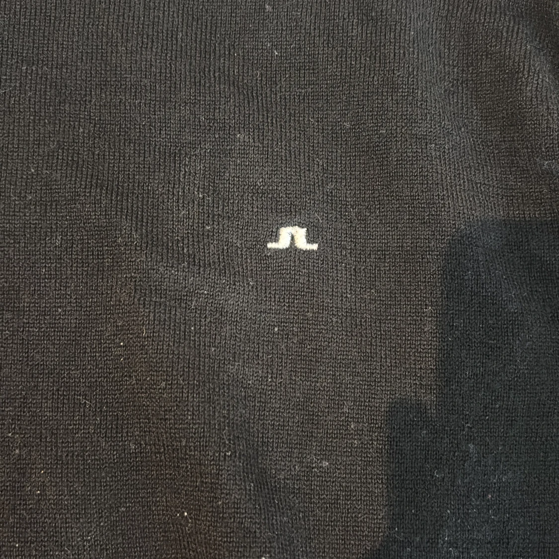 Svart stickad tröja från J.Lindeberg - 1