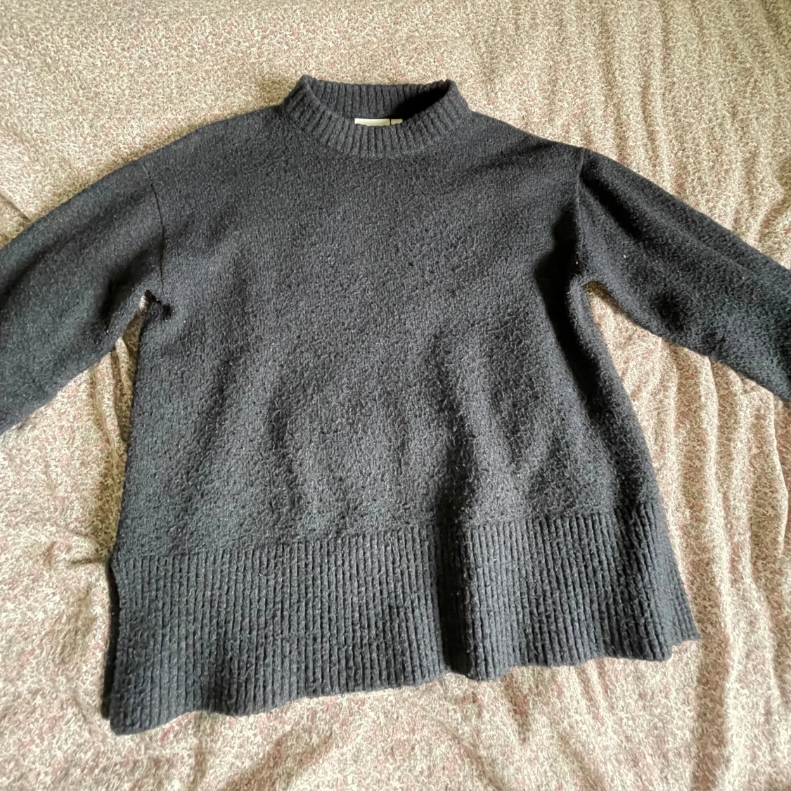 Stickad tröja - 2