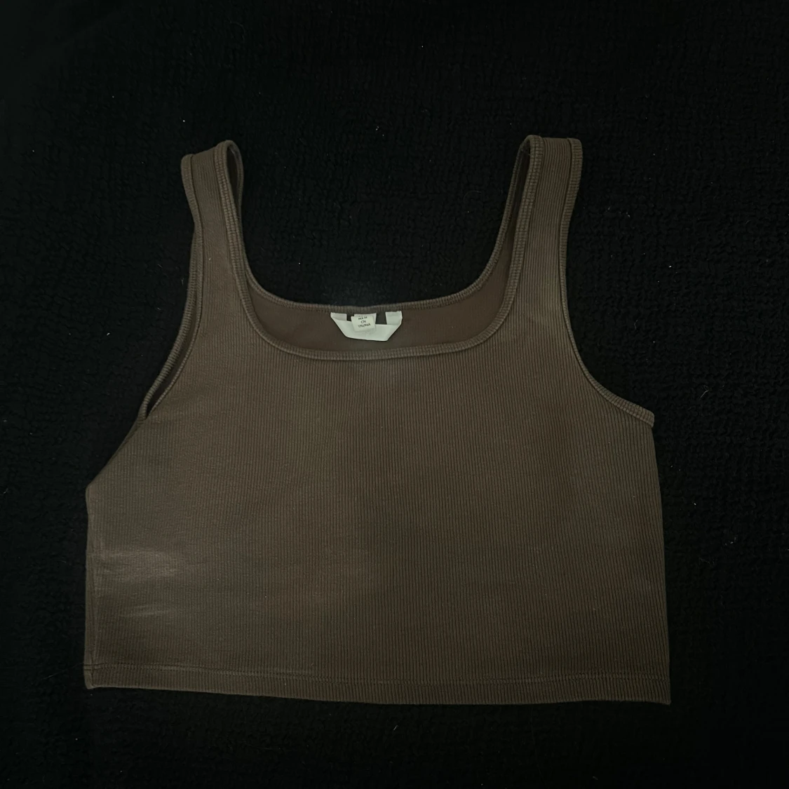 Brun ribbad croppad linnetopp H&M - 1