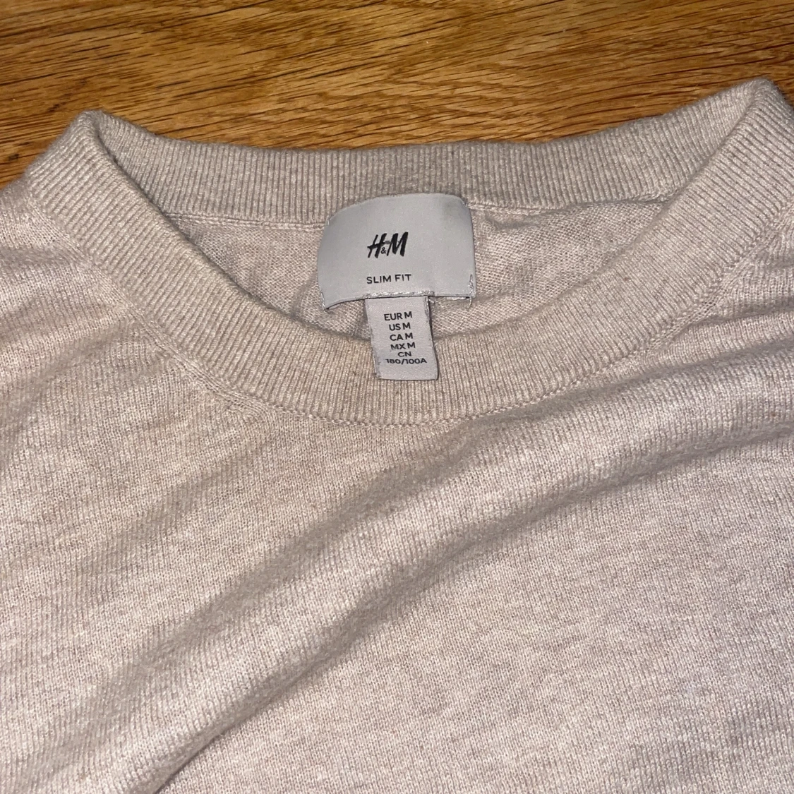 Beige slim fit tröja från H&M - 1