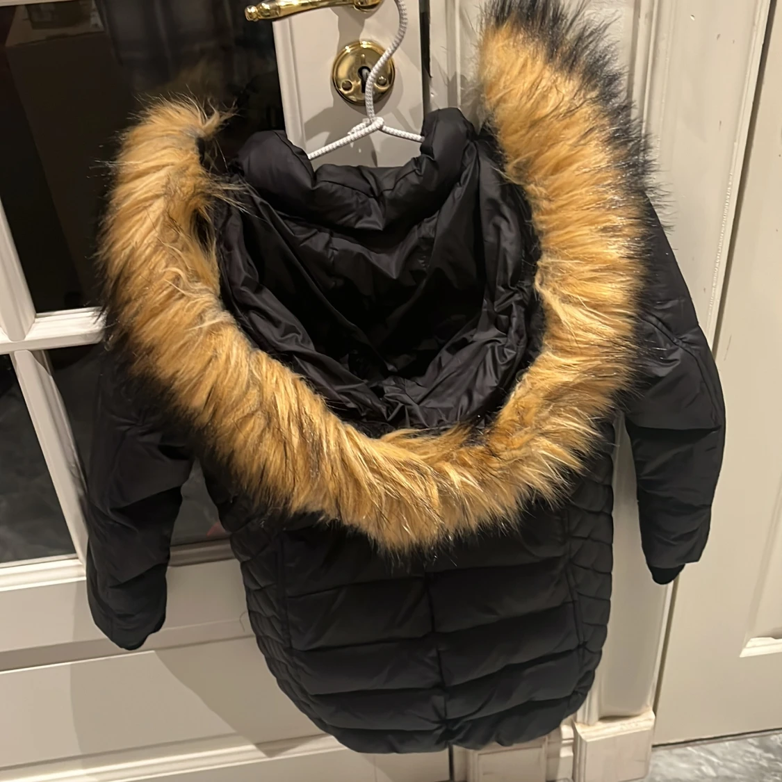 Svart Rockandblue dunjacka med päls - 1