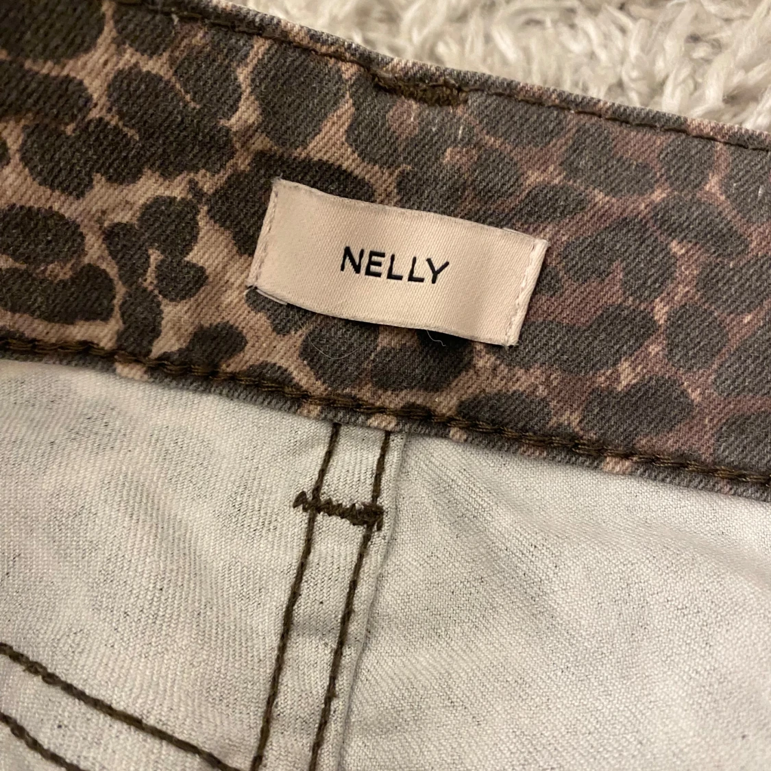 Leopardmönstrade bootcut jeans Nelly - 2