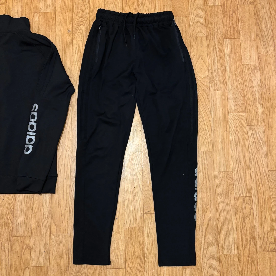 Svart Adidas träningsset med dragkedja - 3