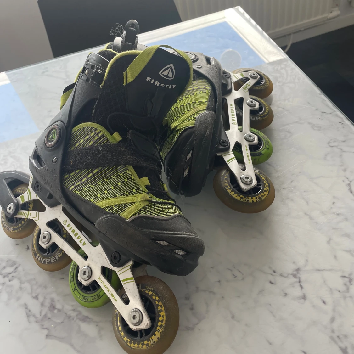 Firefly inlines i svart och limegrön