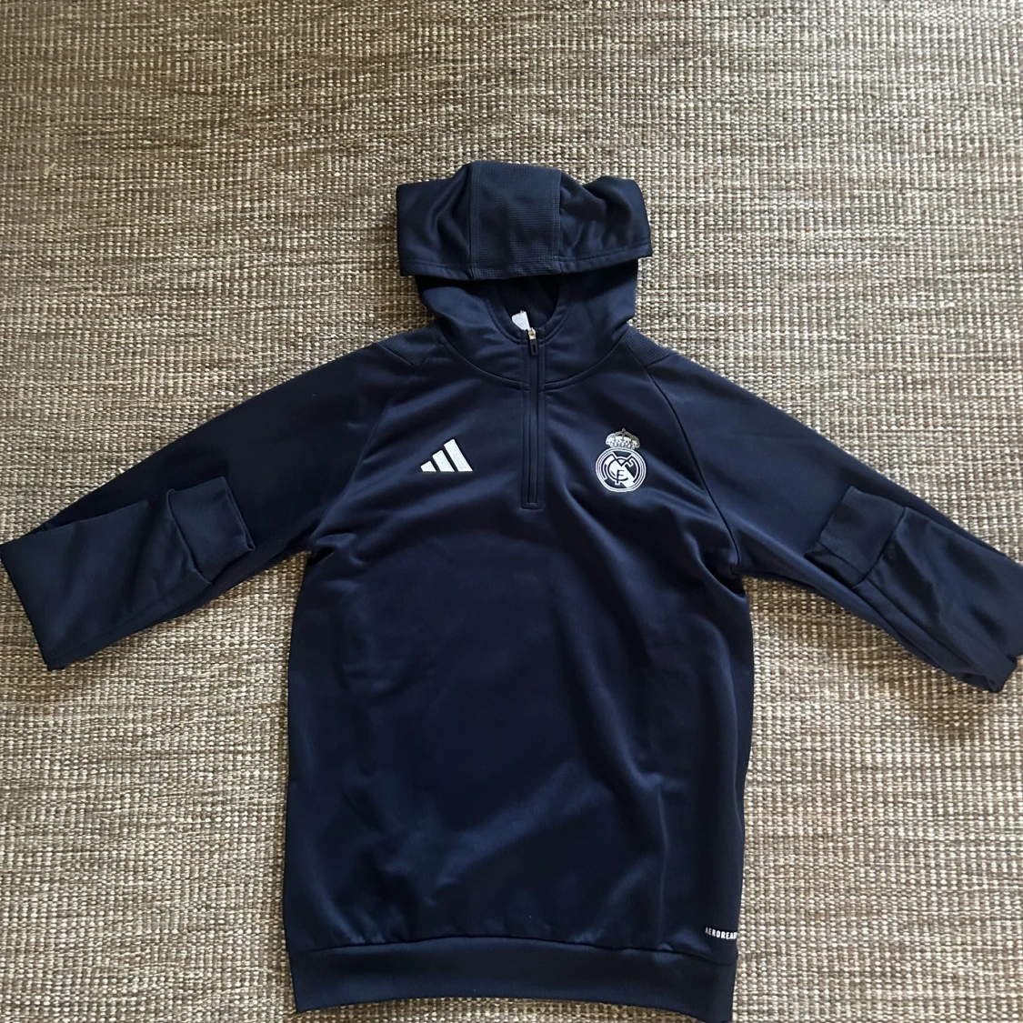 Mörkblå Real Madrid hoodie Adidas