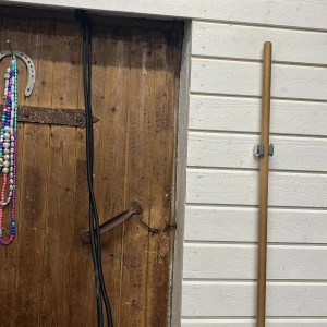 Halsförlängare - Svart halsförlängare till storhäst