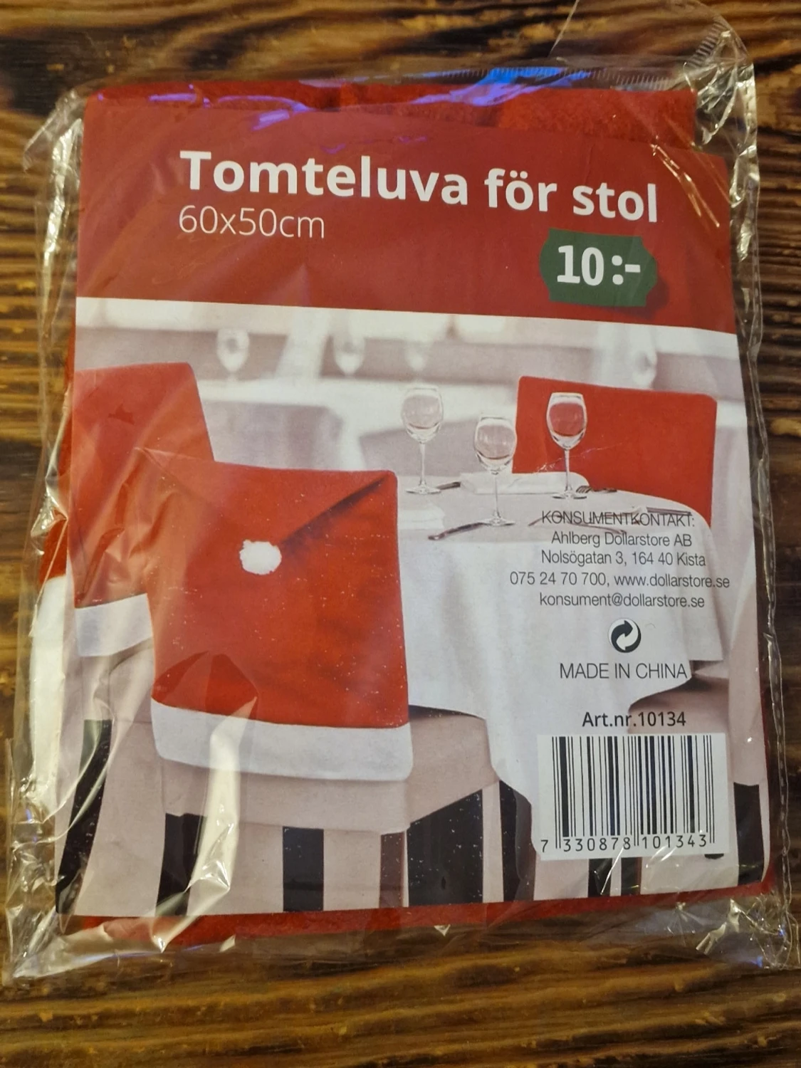 4 stycken röda tomteluvor för stol 60x50cm - 1