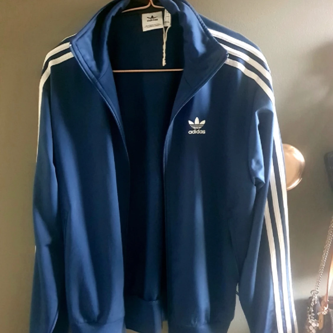 Adidas tröja 