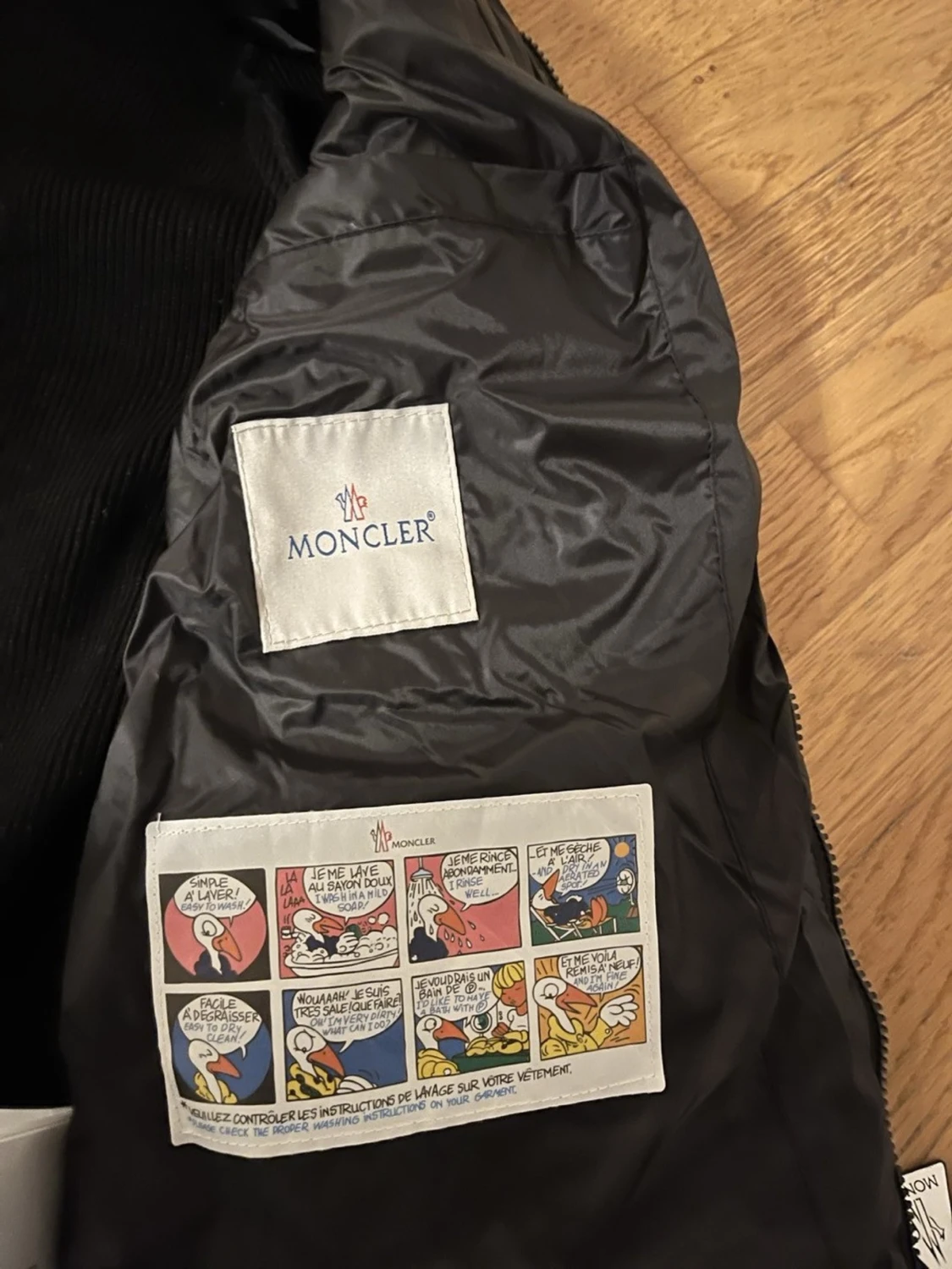 Svart pufferjacka från Moncler M - 3