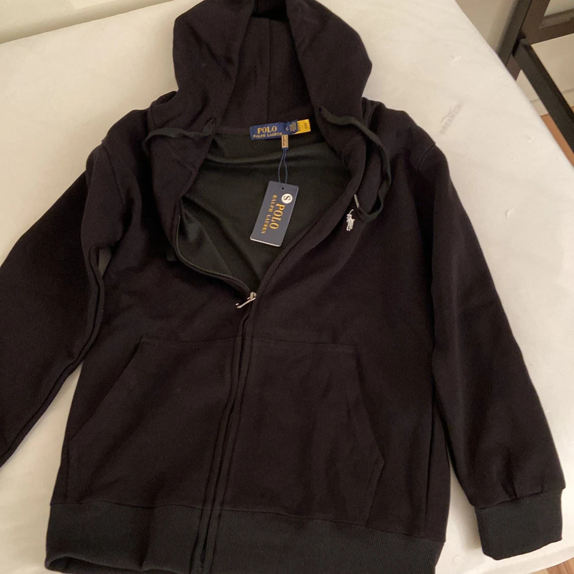 Svart hoodie från Polo Ralph Lauren
