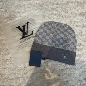 Mössa  - Helt ny perfekt för vintern 👍