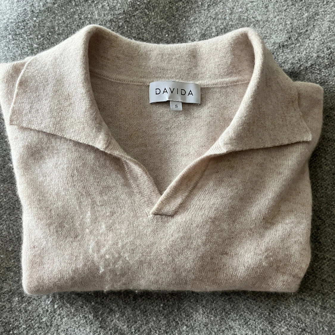 Beige polotröja i kashmir från Davida - 1