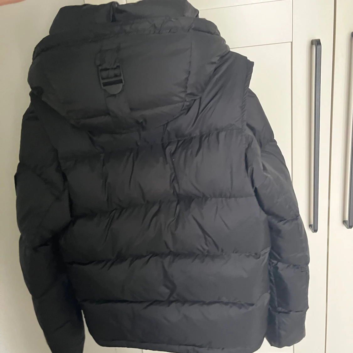 Svart dunjacka Burberry med avtagbara ärmar - 2