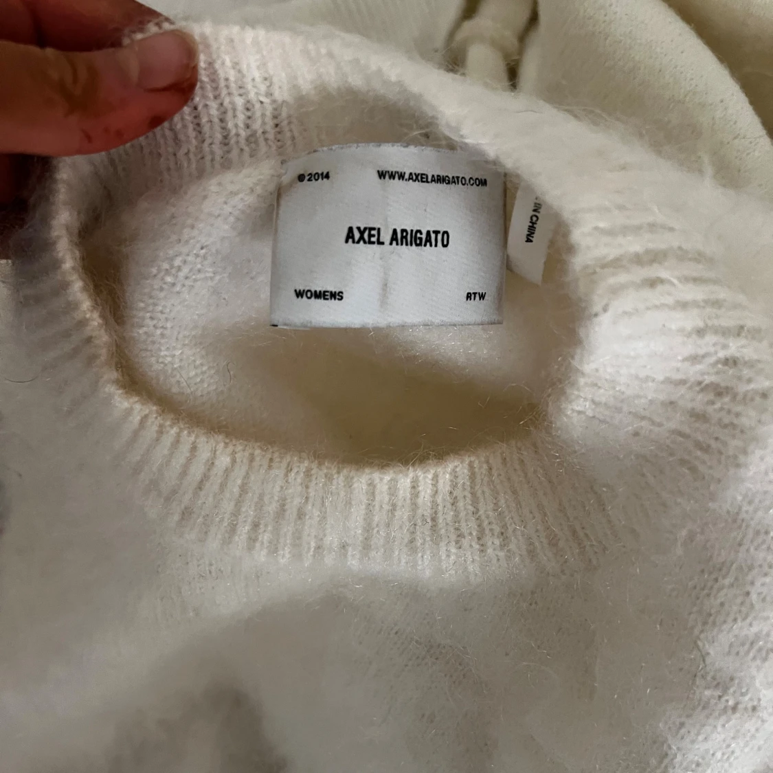 Vit stickad mohair tröja  - 3