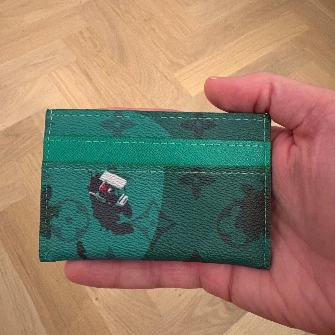 Grön plånbok med golfmotiv - 3