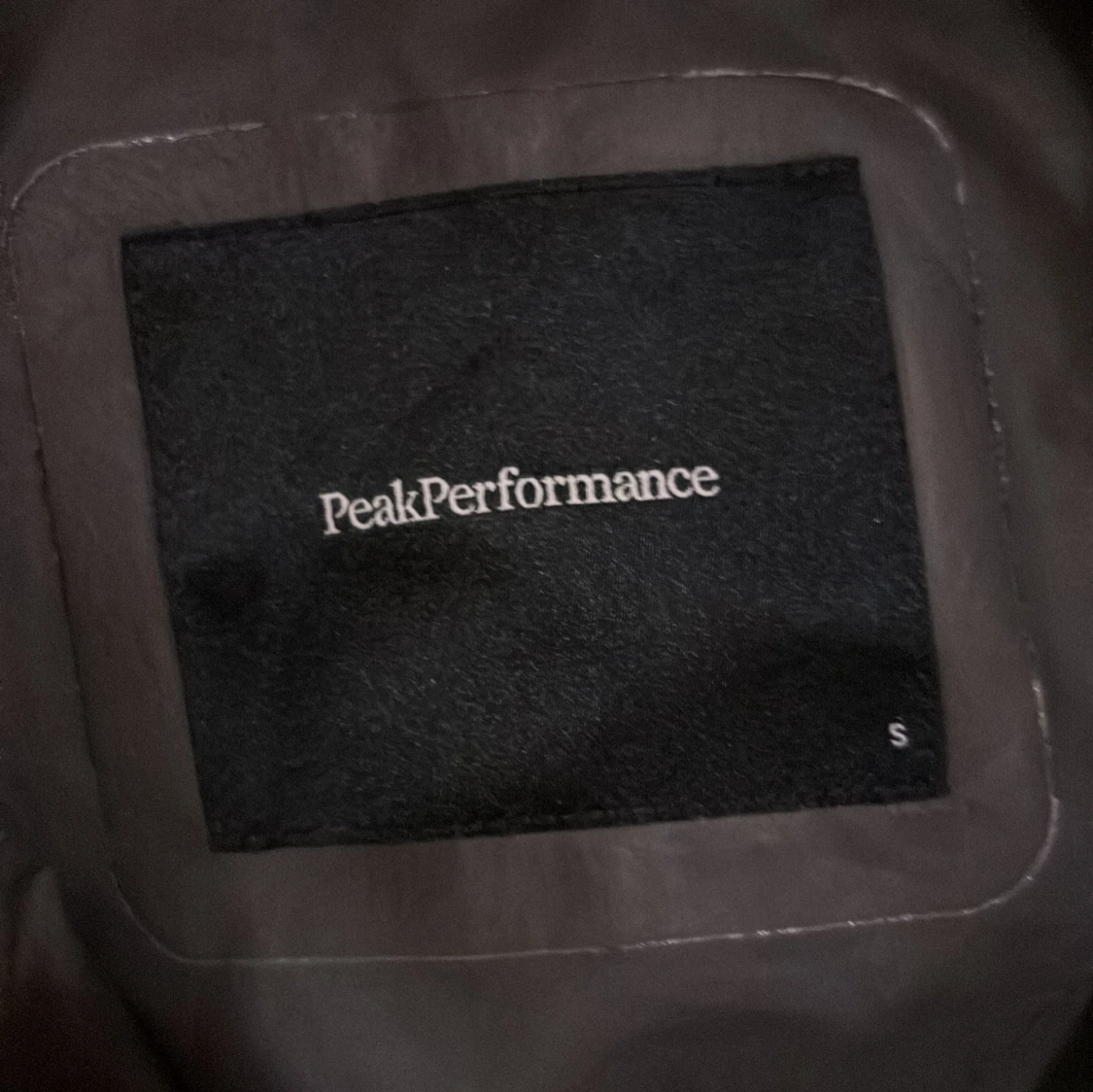 Mörkblå vindjacka Peak Performance S - 2