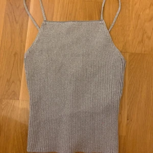 Topp - Glittrig topp  perfekt till fest eller nyår🩷 använd enstaka gång