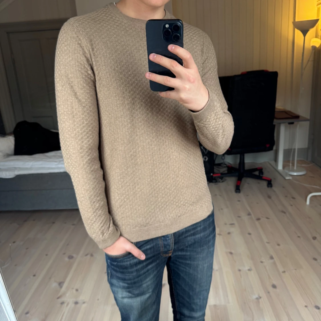 Stickad tröja NN07 - 1