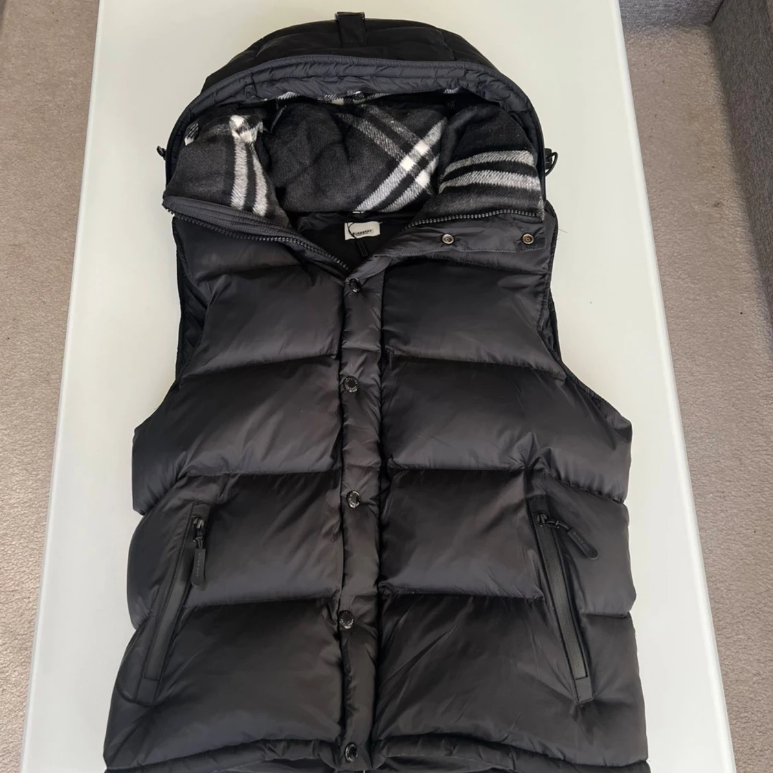 Svart dunväst från Burberry M - 1