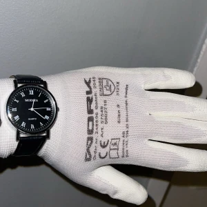 Modwa Klocka  - Helt ny Modwa klocka aldrig använd