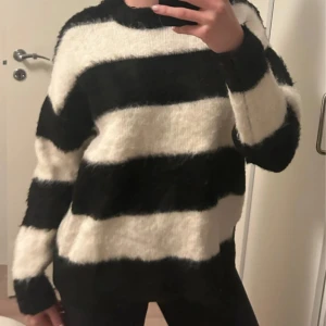 Stickad tröja - Stickad tröja från gina❤️ slutsåld❤️❤️
