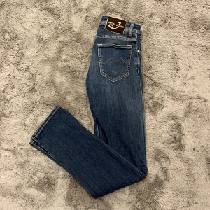 Jacob Cohën Jeans - Jacob Cohën Jeans i modellen 622, Skick 9/10, Storlek 29. Hör av dig vid funderingar!