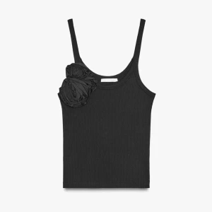 Zara blomster topp - Zara Topp rib blomster - Skick: Fint skick, helt ny - Storlek: S, passar XS - Nypris: 259kr