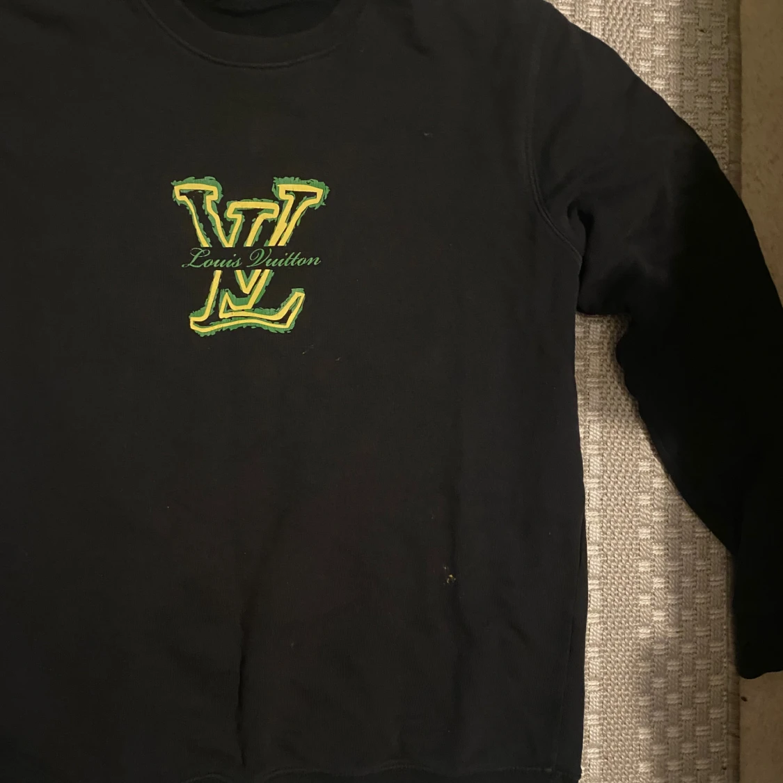 Svart Louis Vuitton sweatshirt L