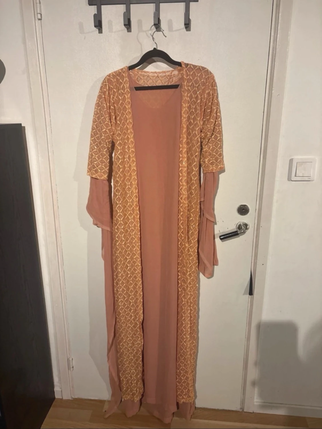 Kurdiska klänningen