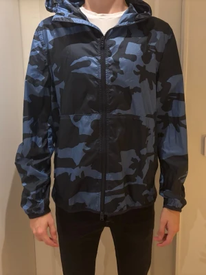Woolrich Windbreaker - Woolrich Windbreaker blå med camoflage