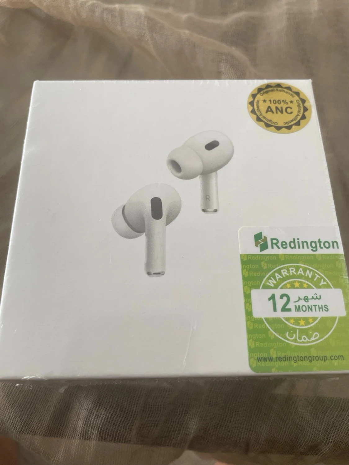 AirPods Pro (2nd generation) with MagSafe Charging Case (USB-C)