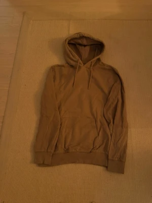 C hoodie L - C beige hoodie