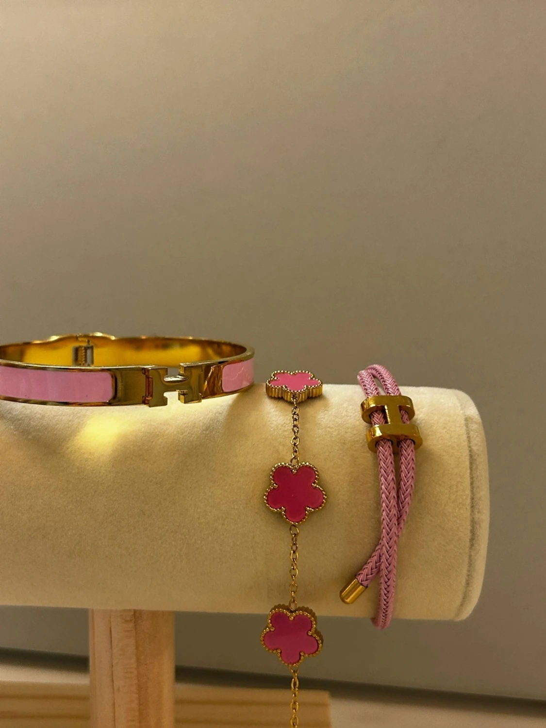 3 st armband i rosa färg