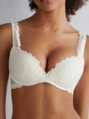 Intimissimi bh   - Vit bh i storlek 75D💞 säljer då den inte passar mig