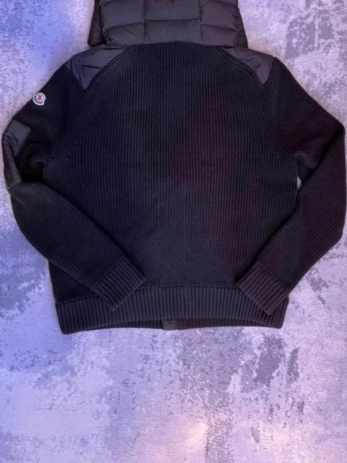 Svart Moncler pufferjacka med huva - 2