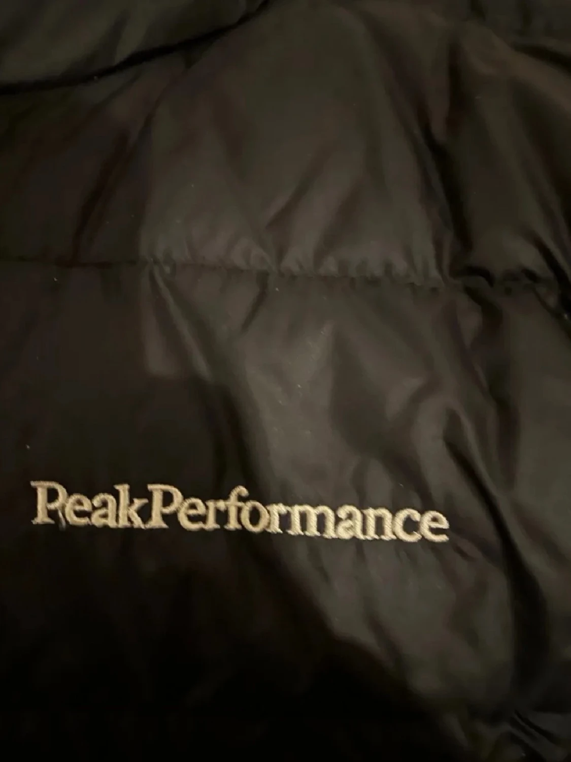 Svart pufferjacka Peak Performance S - 2