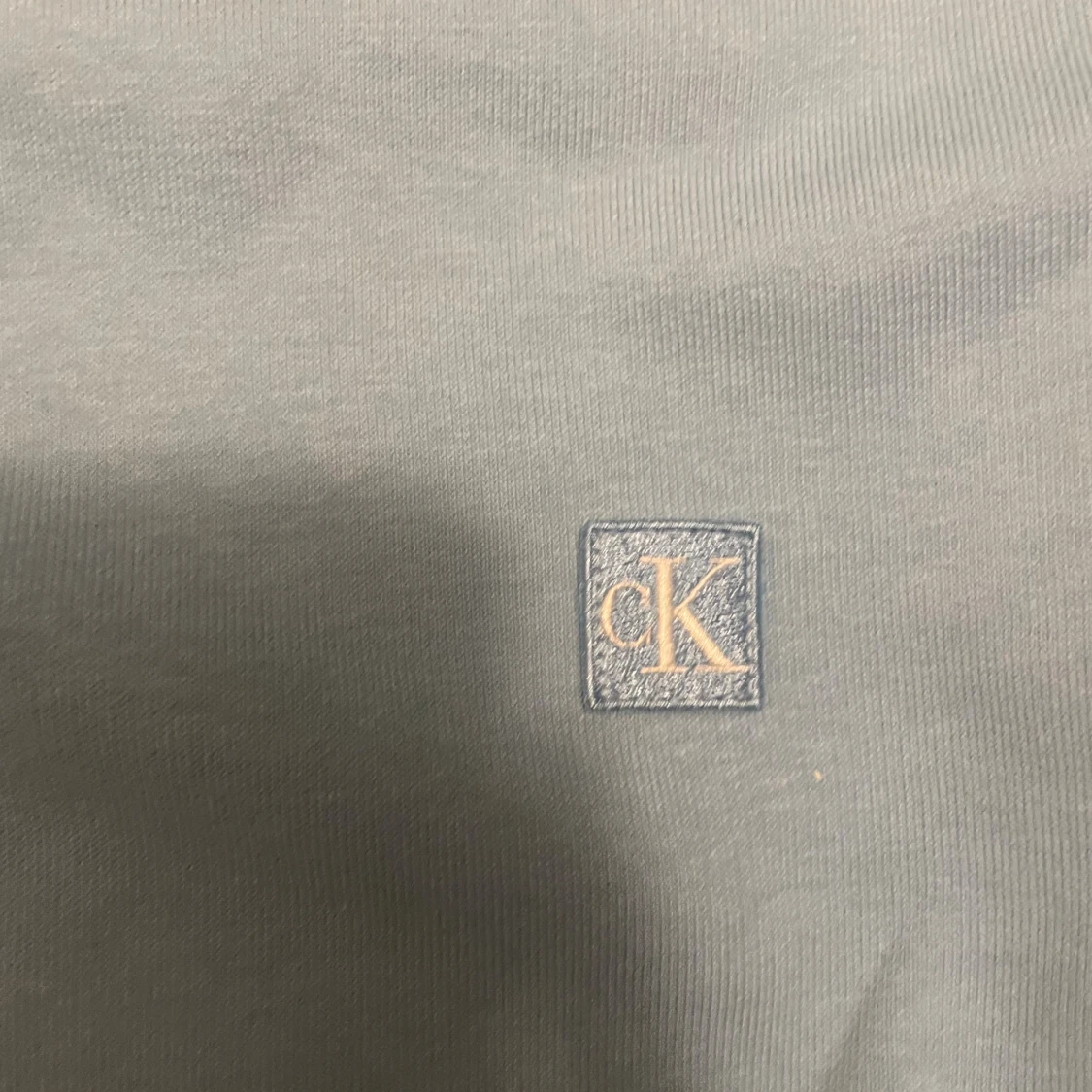 Ljusblå sweatshirt från Calvin Klein - 1