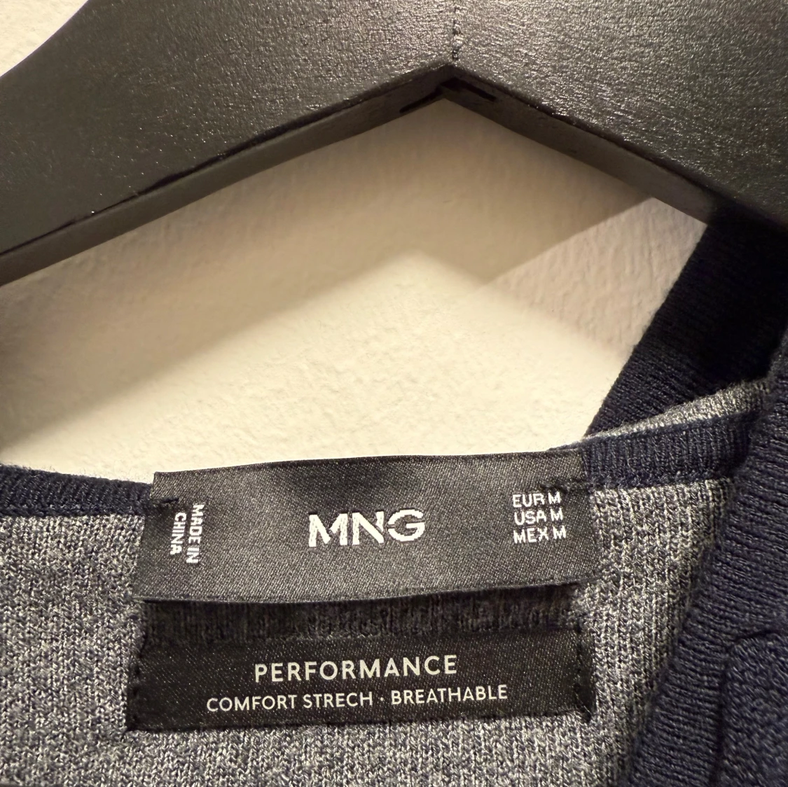 Mörkblå hoodie med dragkedja - 2