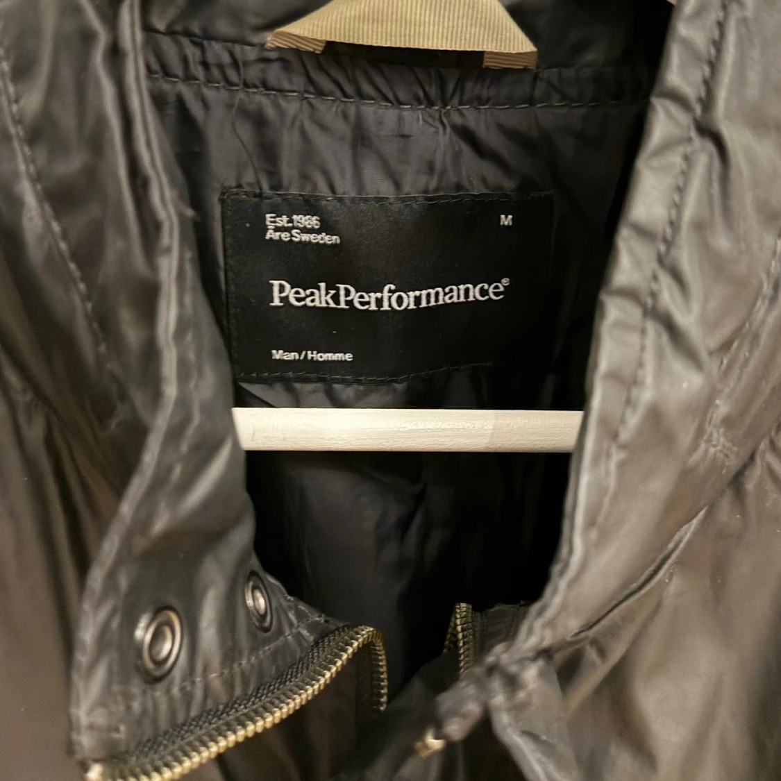 Svart bomberjacka Peak Performance - 2